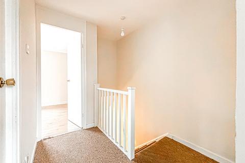 3 bedroom semi-detached house for sale, Woodstock Crescent, Hockley SS5