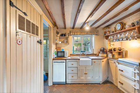 undefined, Chain Free Letheringsett Cottage Overlooking the Glaven Valley