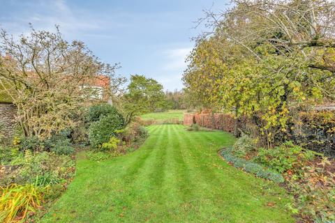 undefined, Cottage Overlooking the Glaven Valley in Letheringsett