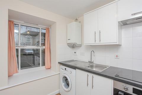 undefined, off BOTLEY ROAD