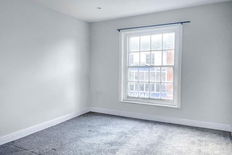 3 bedroom flat to rent, Market Place, North Walsham NR28