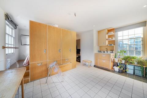 Studio for sale, Clapham Road, Oval SW9