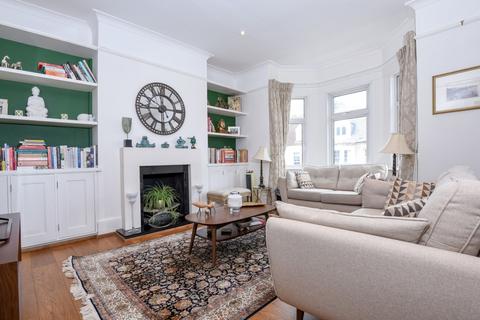 2 bedroom flat to rent, Holmdale Road, London, NW6