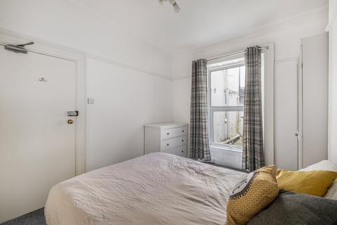 1 bedroom in a house share to rent, 6 Amity Place, Devon PL4