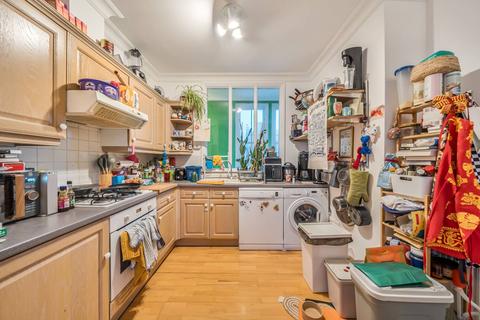 undefined, Tottenham Road, De Beauvoir Town, London, N1