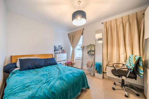 undefined, Tottenham Road, De Beauvoir Town, London, N1