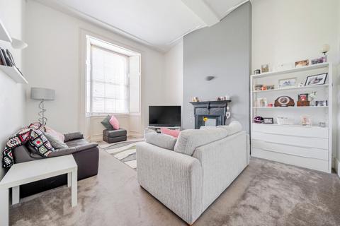 2 bedroom flat for sale, Weevil Lane, Hampshire PO12