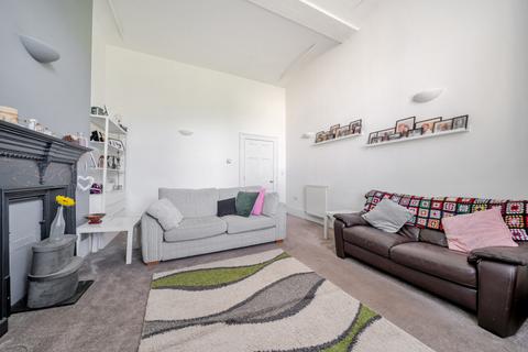 2 bedroom flat for sale, Weevil Lane, Hampshire PO12