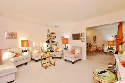 3 bedroom bungalow for sale, The Meadows, Sheffield S26