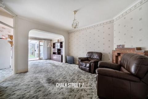 3 bedroom semi-detached bungalow for sale, Ferguson Avenue, Gidea Park, RM2