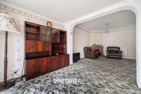 3 bedroom semi-detached bungalow for sale, Ferguson Avenue, Gidea Park, RM2