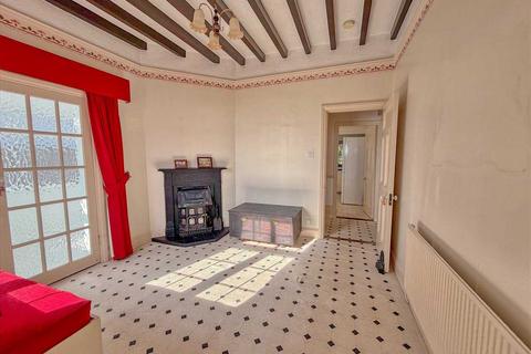 4 bedroom semi-detached house for sale, Walton on the naze CO14