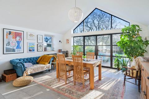 undefined, Russ Hill, Horley RH6