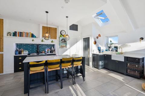 undefined, Russ Hill, Horley RH6
