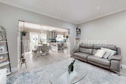 undefined, Greenfield Gardens, NW2