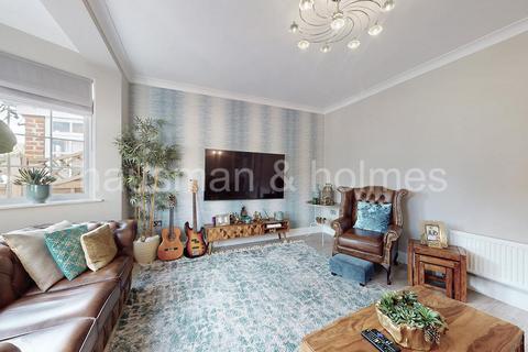 undefined, Greenfield Gardens, NW2