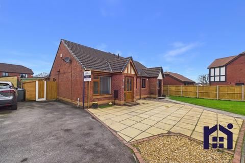2 bedroom semi-detached bungalow for sale, Beechfields, Eccleston, PR7 5RF