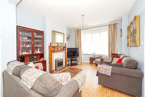 2 bedroom semi-detached bungalow for sale, Ashbrook Road, St. Leonards-On-Sea