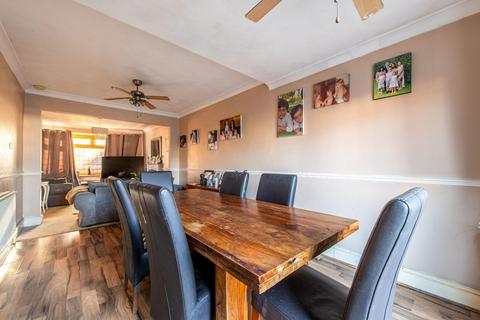 4 bedroom terraced house for sale, Fleet Road, Dartford