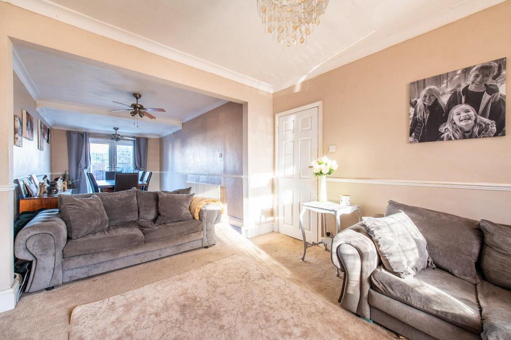 Living/Dining Room