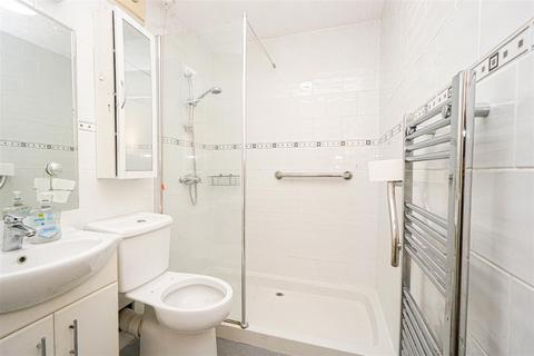 1 bedroom retirement property for sale, Verulam Place, St. Leonards-On-Sea