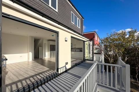 undefined, Eversleigh Road EN5, High Barnet, Barnet, EN5