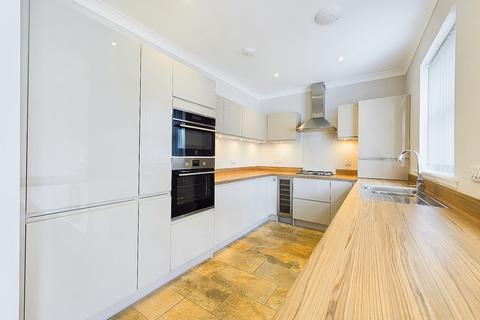 2 bedroom detached bungalow for sale, Seamill KA23