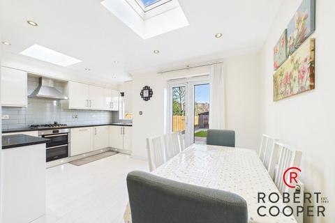 4 bedroom terraced house for sale, Torbay Road, Harrow, HA2
