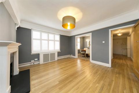 undefined, Beverley Court Wellesley Road London