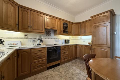 3 bedroom flat for sale, Sutton Gardens, Sutton Street, Tenby, Pembrokeshire, SA70