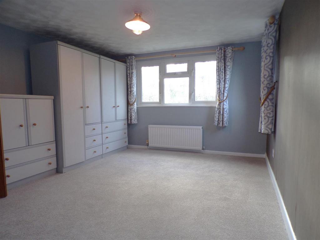 Bedroom1.JPG