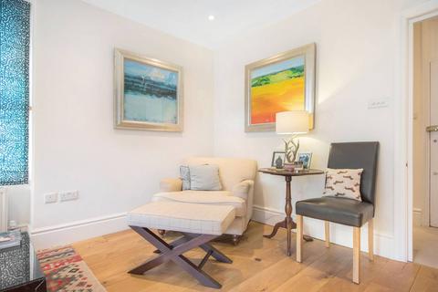 2 bedroom flat to rent, Prince of Wales Drive, Battersea Park, London, SW11