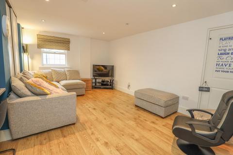 4 bedroom detached house for sale, Heol Cae Pwll, Colwinston, Near Cowbridge, Vale of Glamorgan, CF71 7PL