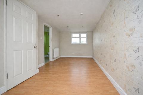 4 bedroom terraced house for sale, Gravesend Road, Rochester, Kent, ME2