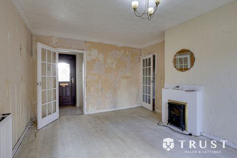 3 bedroom semi-detached house for sale, Smallwood Road, Dewsbury, WF12