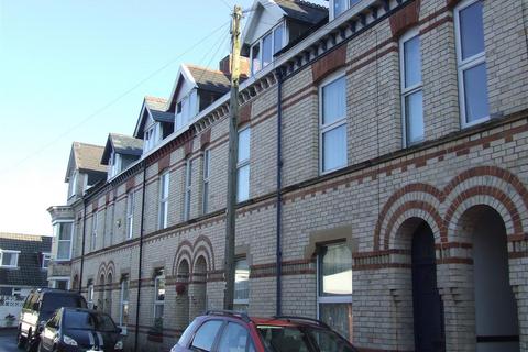 3 bedroom terraced house to rent, 4 Allen Bank