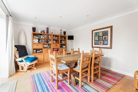 4 bedroom detached house for sale, Cedar Road, Berkhamsted, Hertfordshire, HP4