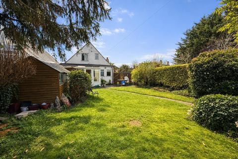 4 bedroom detached bungalow for sale, Mount Pleasant Avenue, Hutton, Brentwood