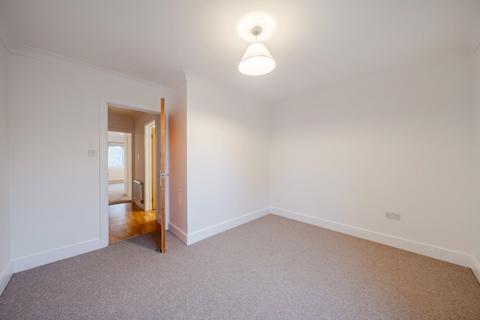 2 bedroom flat for sale, Hartfield Crescent, Wimbledon, London, SW19