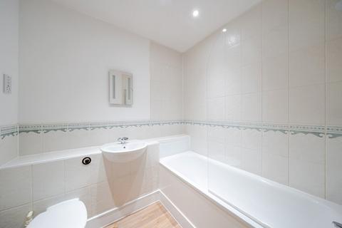2 bedroom flat for sale, Hartfield Crescent, Wimbledon, London, SW19