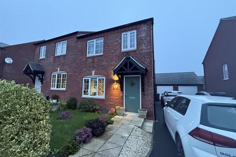 3 bedroom semi-detached house for sale, Rushey Close, Ashby-De-La-Zouch LE65