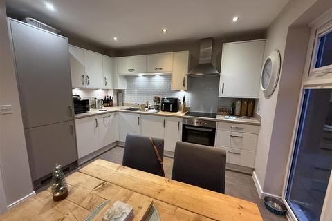 3 bedroom semi-detached house for sale, Rushey Close, Ashby-De-La-Zouch LE65