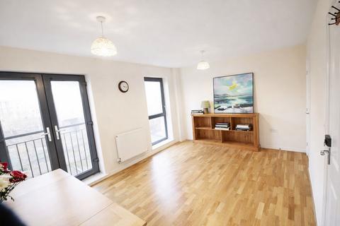5 bedroom terraced house for sale, Churchill Road, Uxbridge, UB10