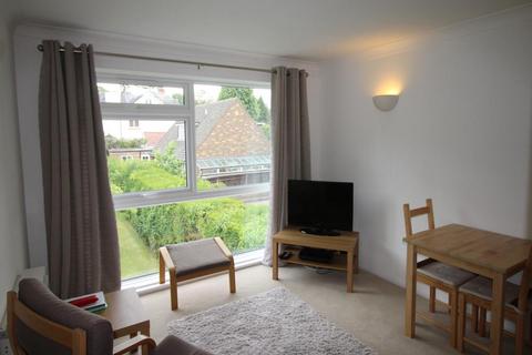 1 bedroom flat to rent, Brambledown Road, Surrey SM6