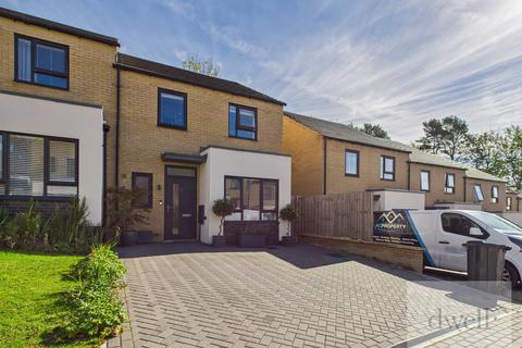 3 bedroom semi-detached house to rent, Delphinium Grove, Adel, Leeds, LS16