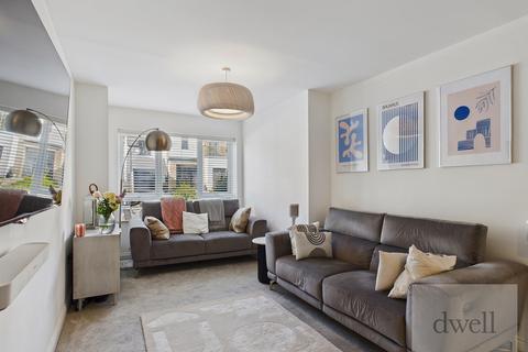 3 bedroom semi-detached house to rent, Delphinium Grove, Adel, Leeds, LS16