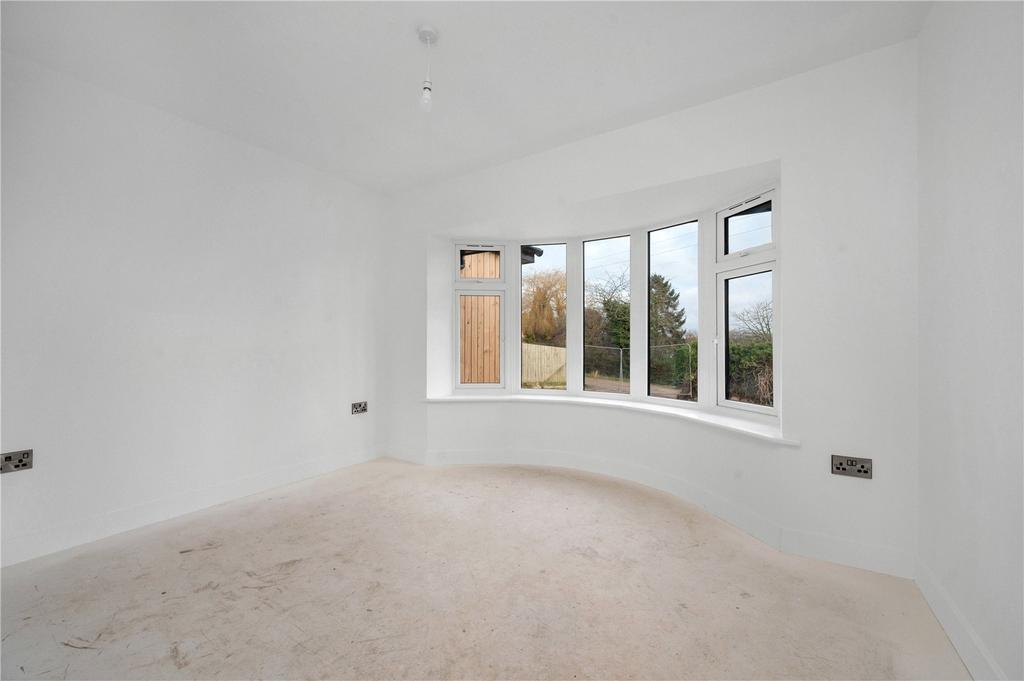 Bedroom/Sitting Room