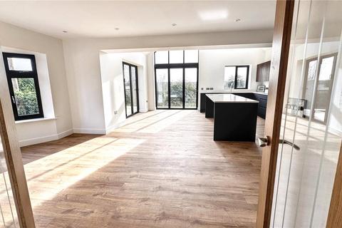 4 bedroom bungalow for sale, Riverside Road, Melton Mowbray, Leicestershire