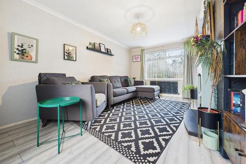 undefined, Knightside Gardens, Gateshead NE11