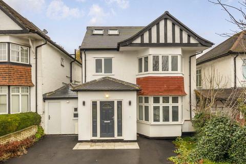 undefined, Cheyne Walk, London NW4